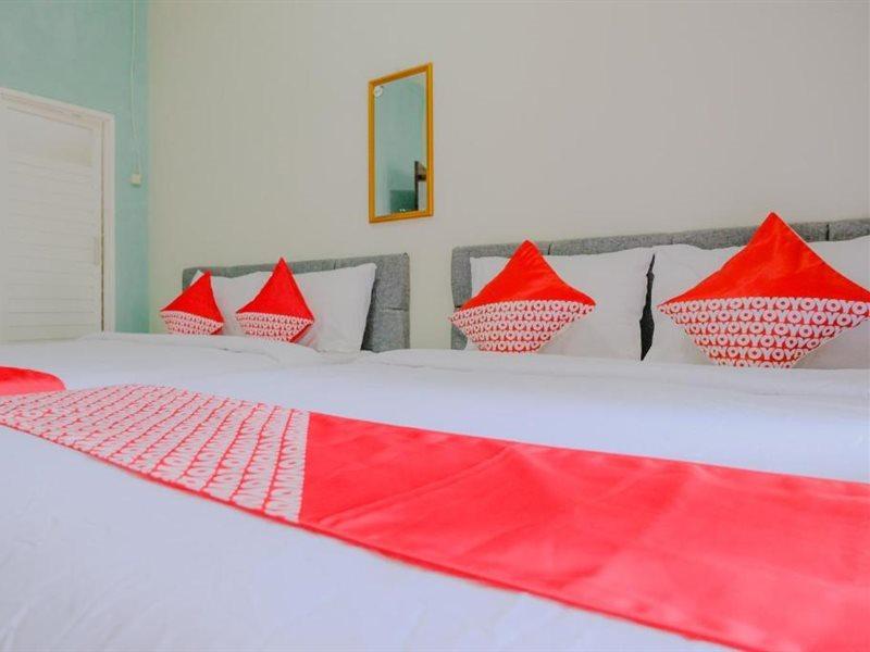 Oyo 2376 Tiara Family Residence Batu  Ngoại thất bức ảnh