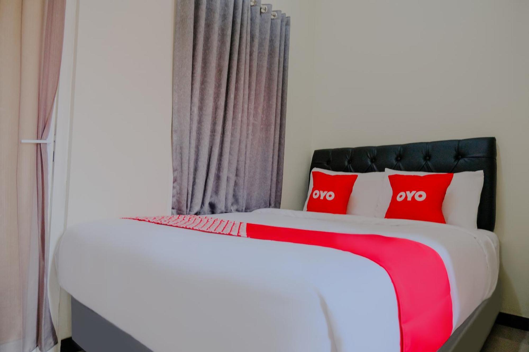 Oyo 2376 Tiara Family Residence Batu  Ngoại thất bức ảnh