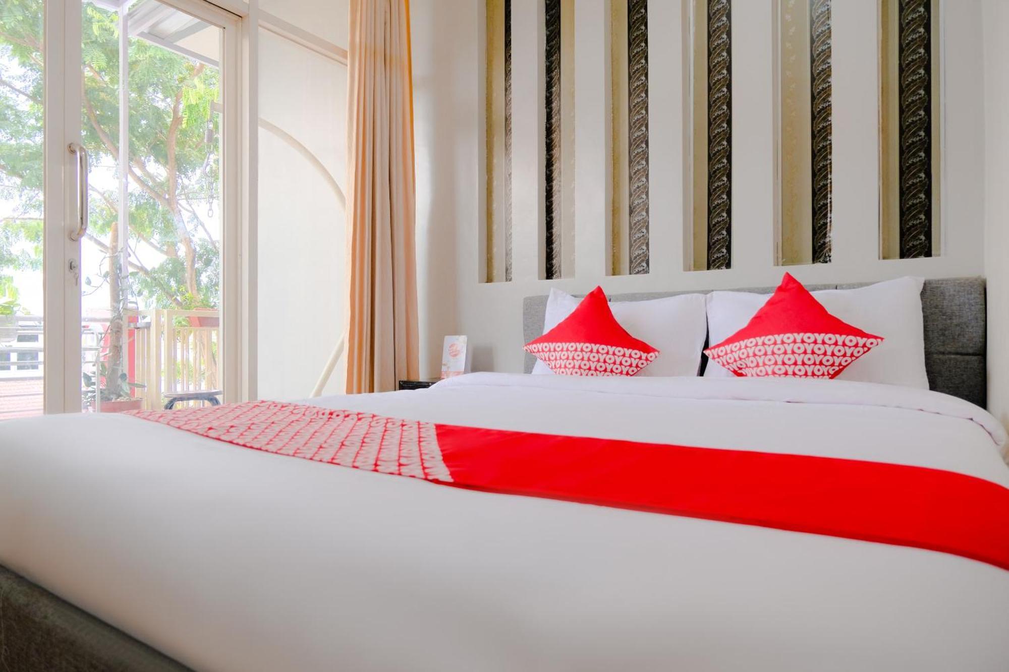 Oyo 2376 Tiara Family Residence Batu  Ngoại thất bức ảnh