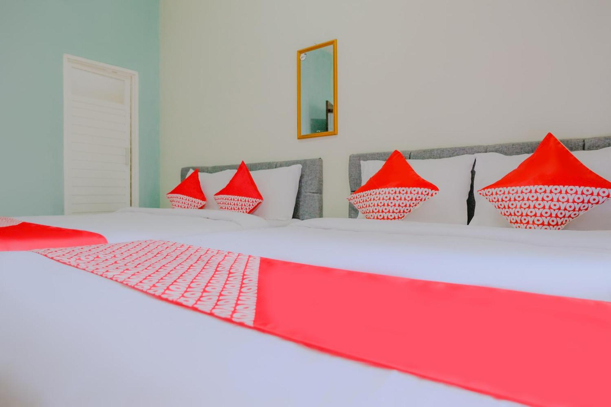 Oyo 2376 Tiara Family Residence Batu  Ngoại thất bức ảnh