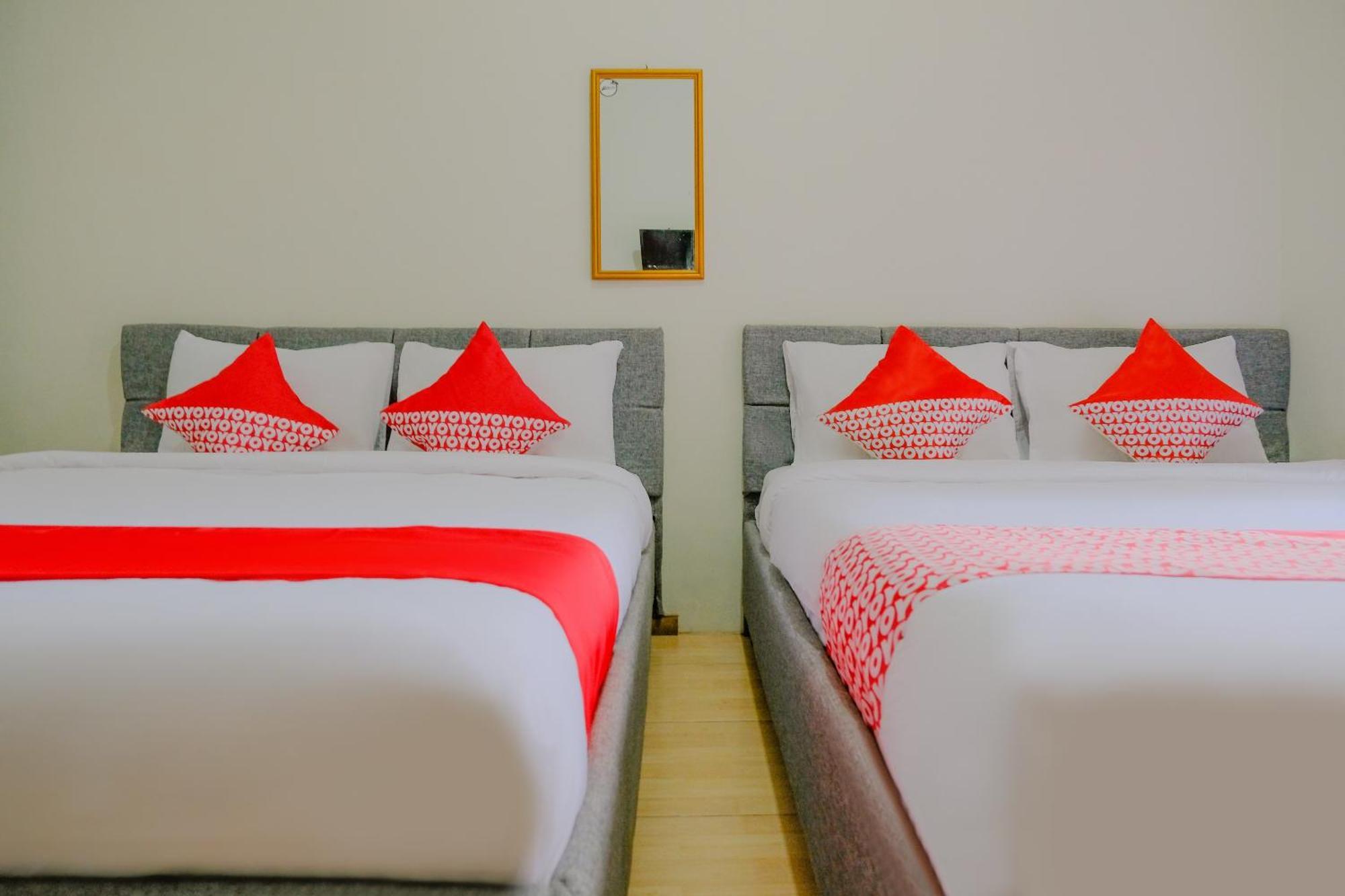 Oyo 2376 Tiara Family Residence Batu  Ngoại thất bức ảnh