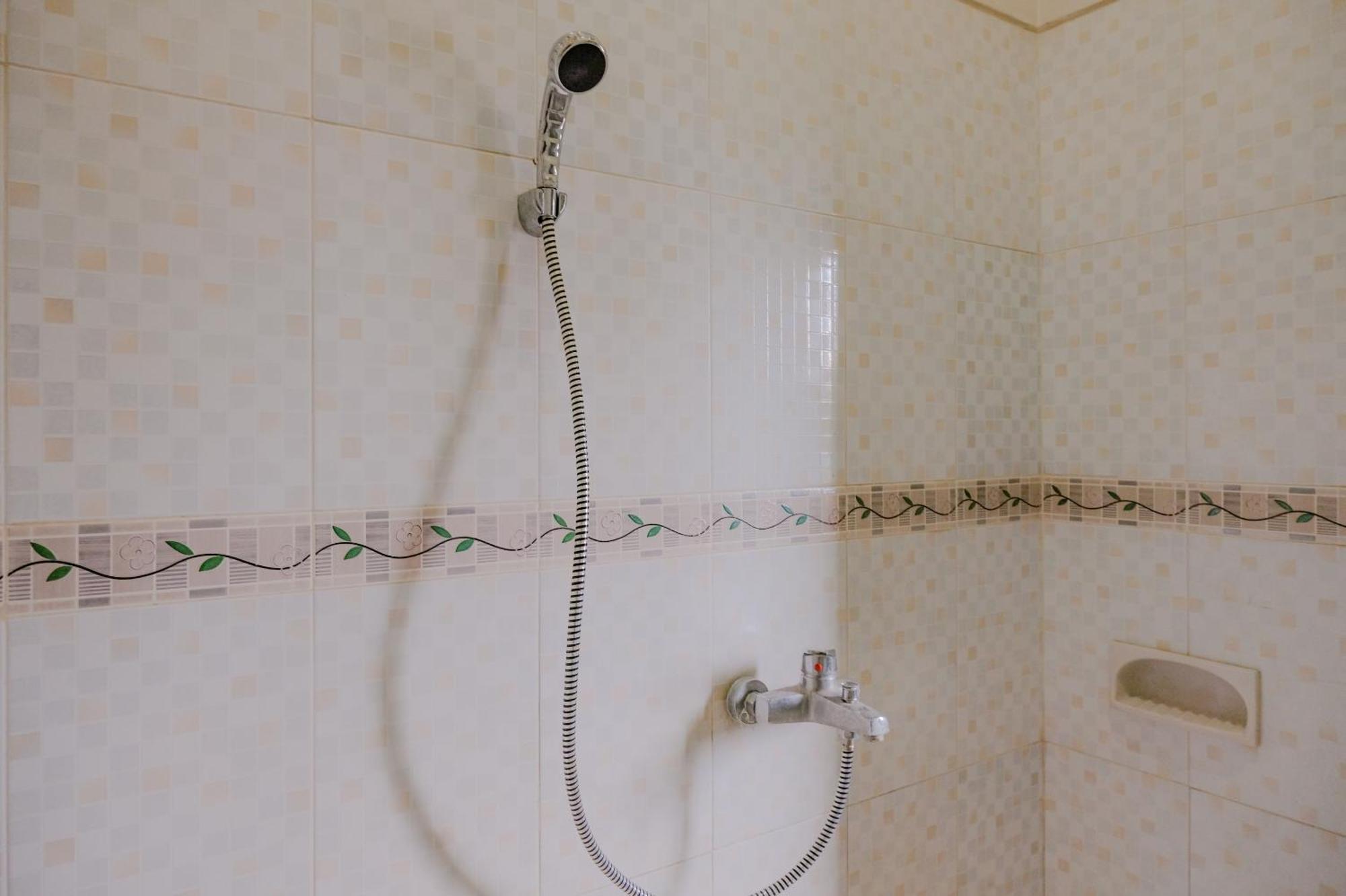 Oyo 2376 Tiara Family Residence Batu  Ngoại thất bức ảnh