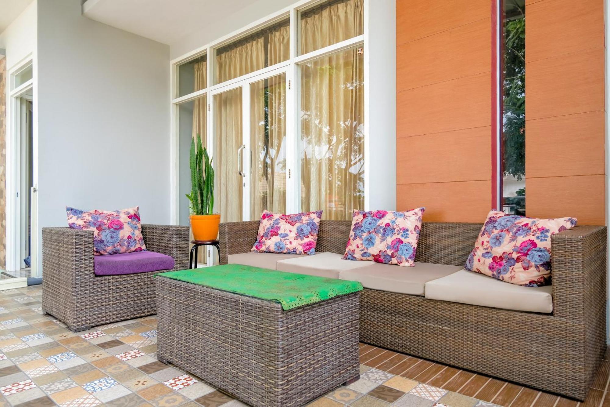 Oyo 2376 Tiara Family Residence Batu  Ngoại thất bức ảnh